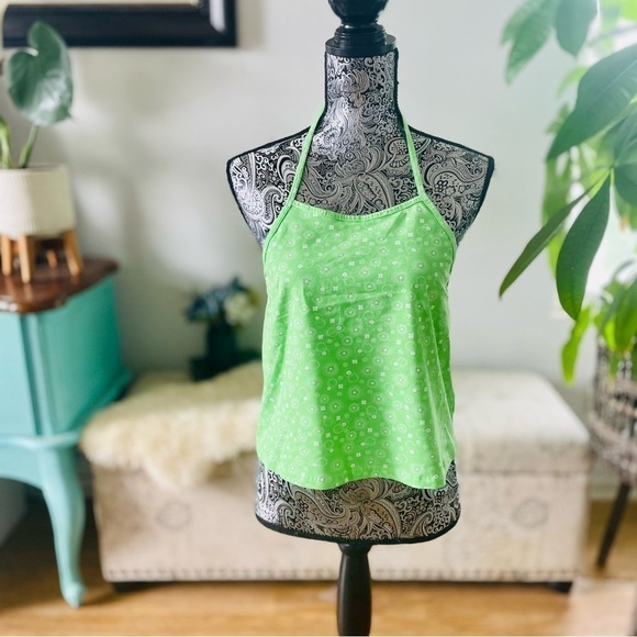 NWT BP. Womens Open Back Boxy Halter Crop Top in Green Floral - Picture 2 of 5